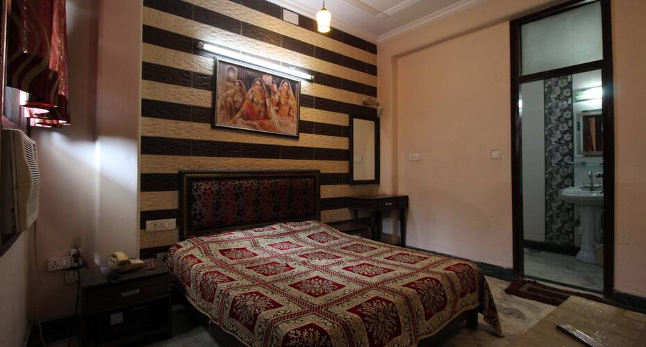 Sagar Villa, New Delhi 5